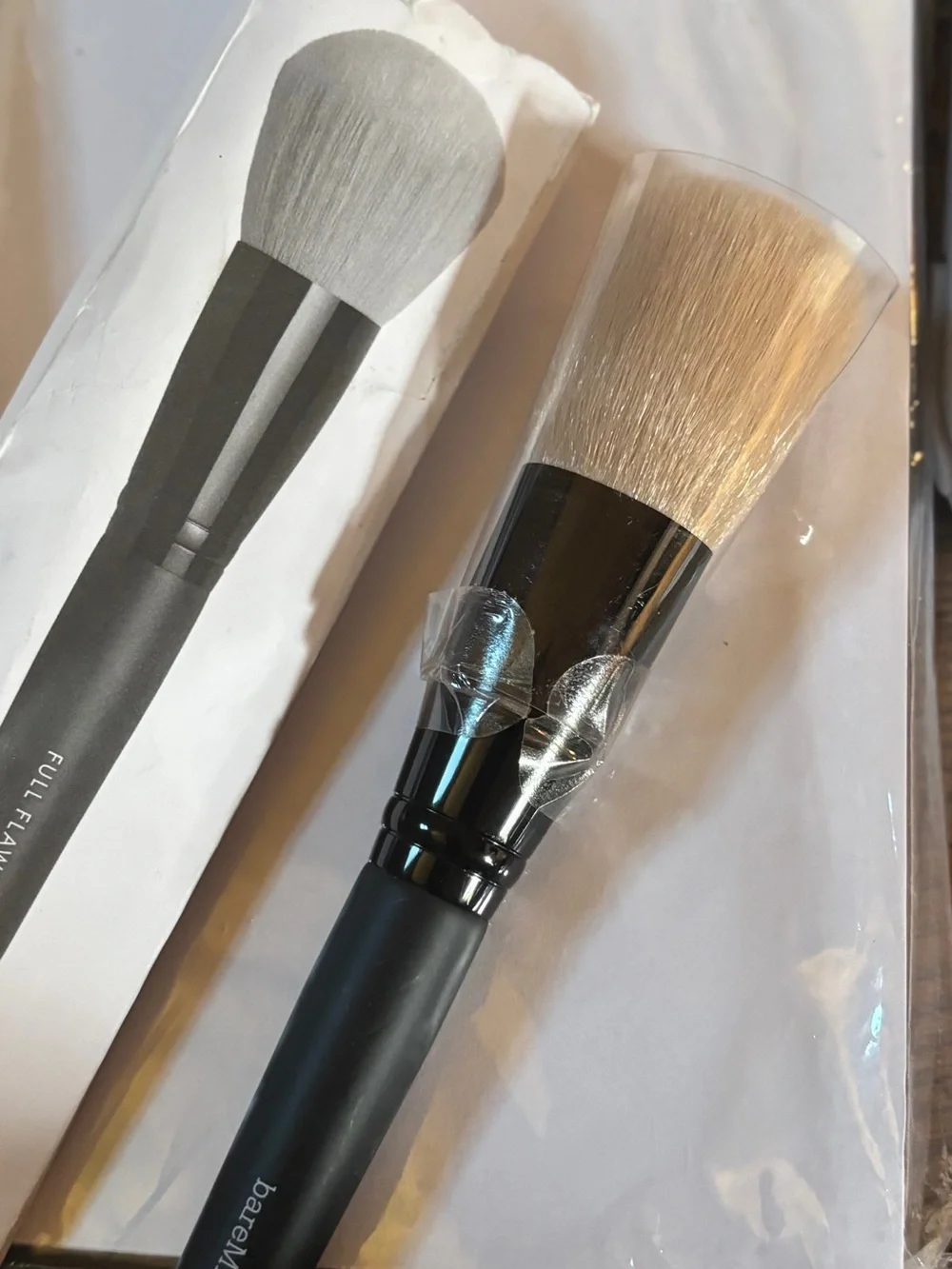 🆕 bareMinerals Full Flawless Face Powder Brush - Black - Open